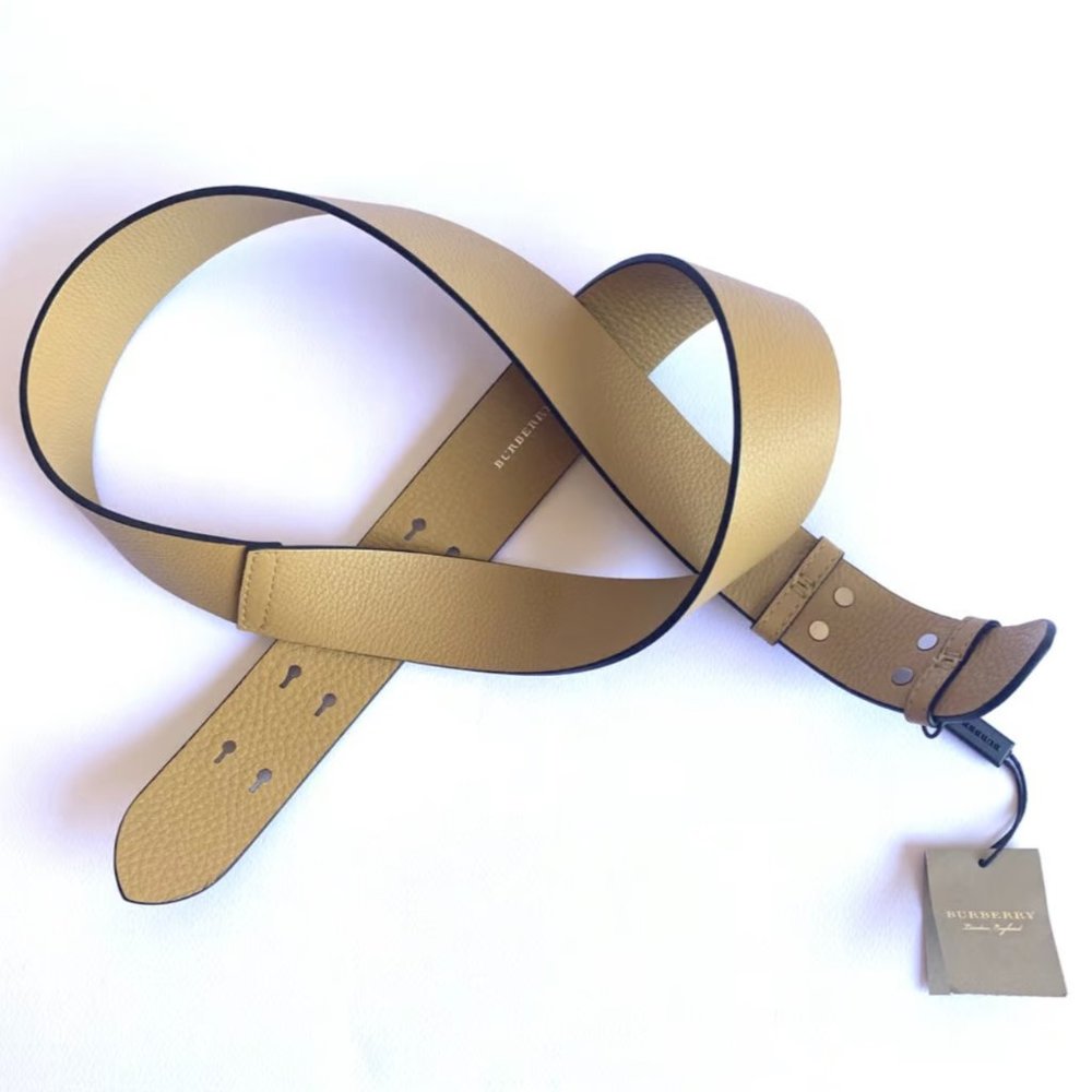 NEW Burberry Marais Medium Leather Belt / Belt Bag Cornflower Yellow NWT